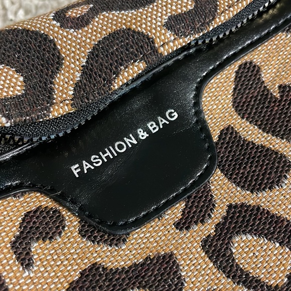 Leopard Leather bag For Women, Hip Bag, Waist Bag, Bum Bag, Belt Bags - Picture 2 of 6